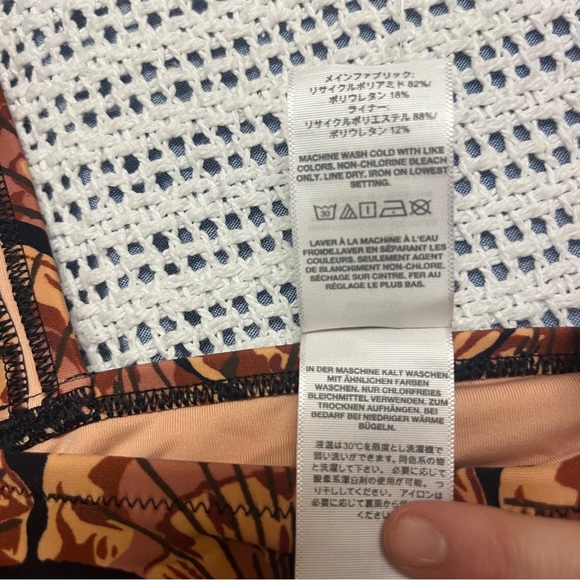 Madewell 🐚 Shell Bikini Top - Picture 7 of 11